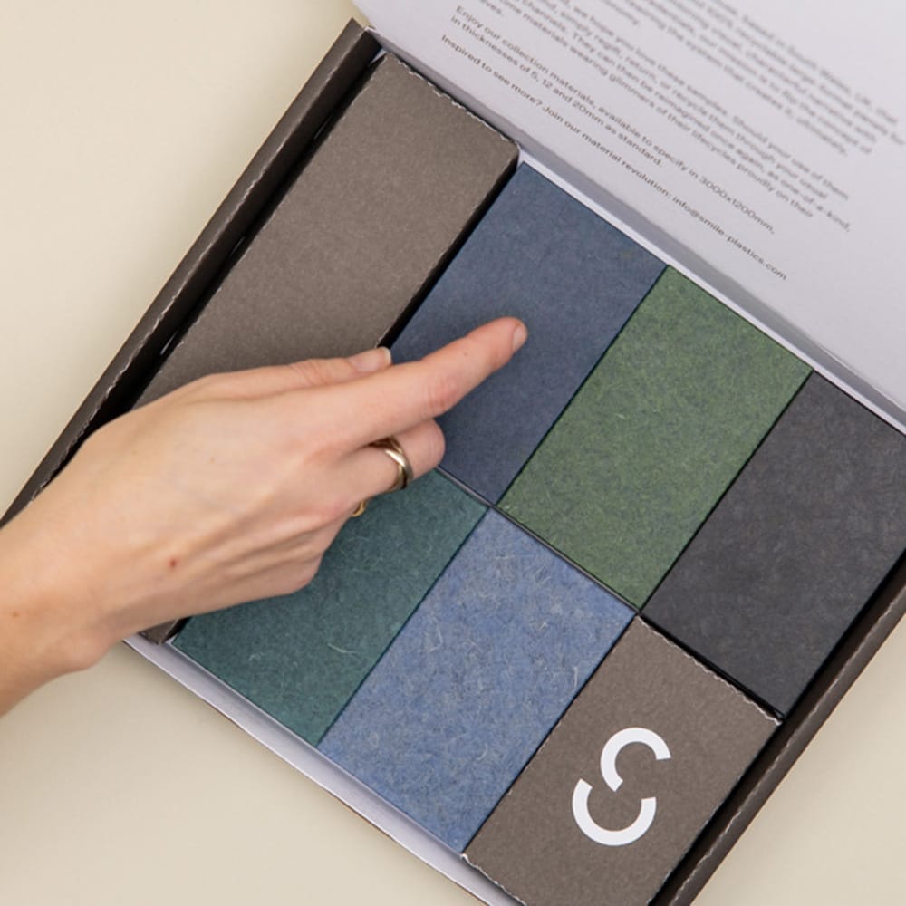 Smile Plastics Earth collection